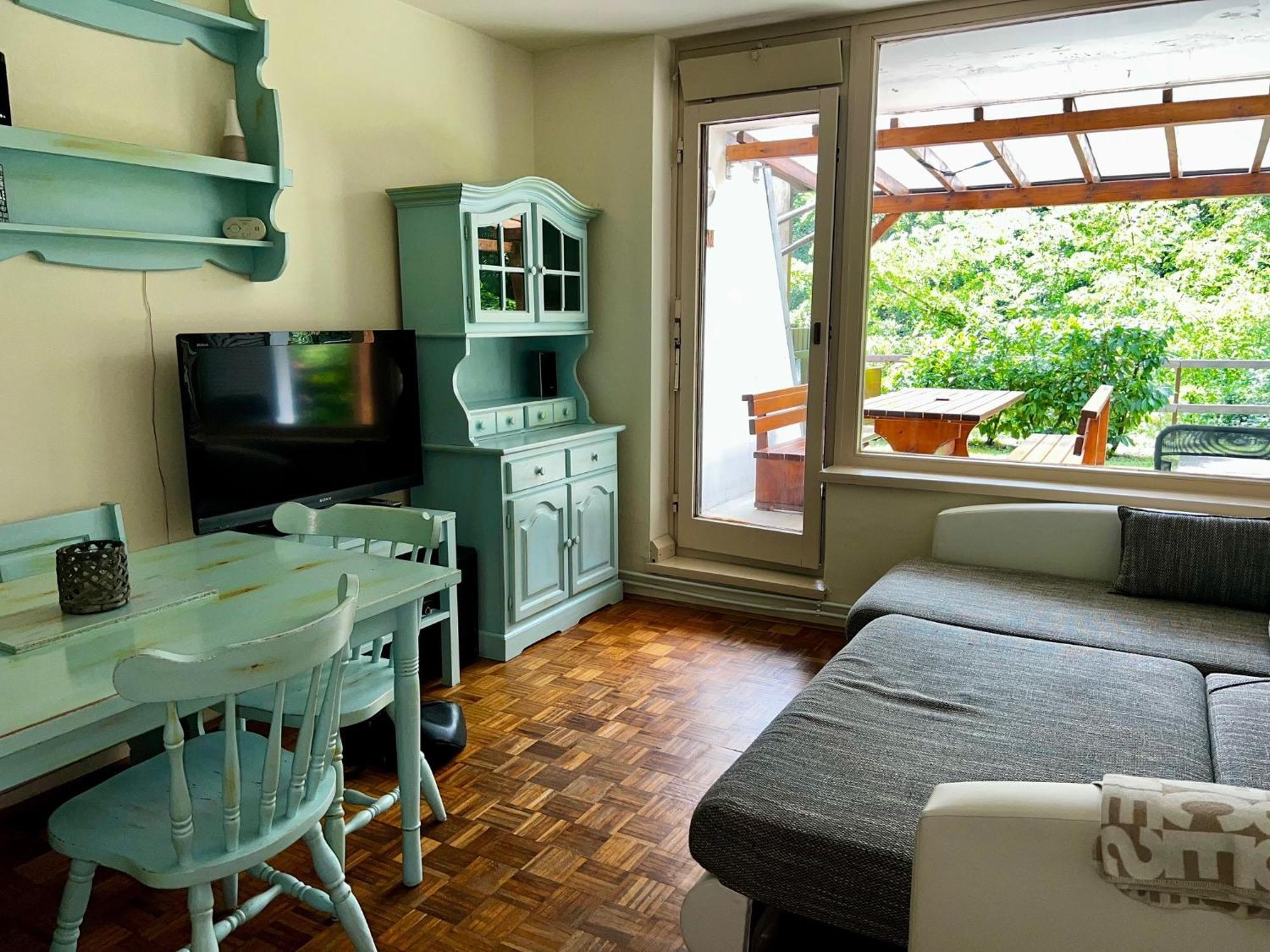 Relax In Nature Apartment 보베츠 외부 사진